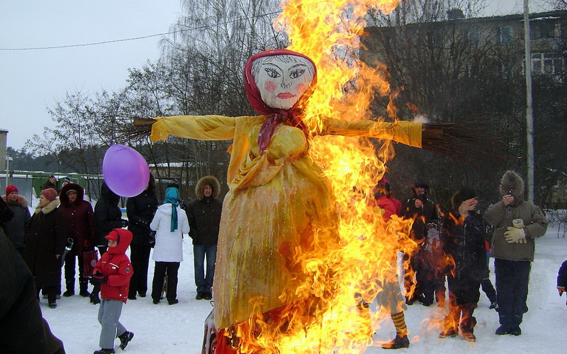 Оренбуржцы готовятся к проводам зимы